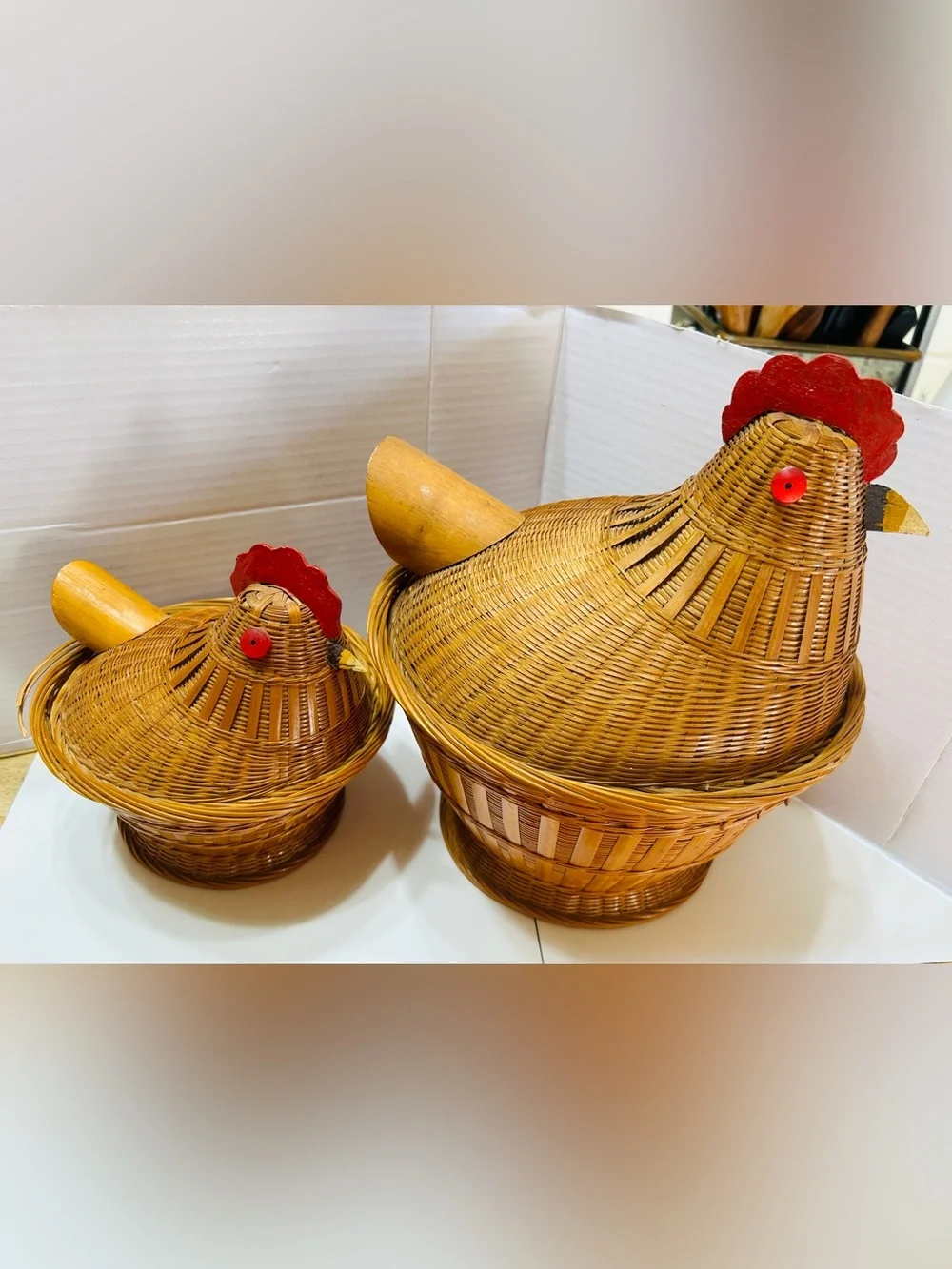 Vintage nesting hens, bamboo.